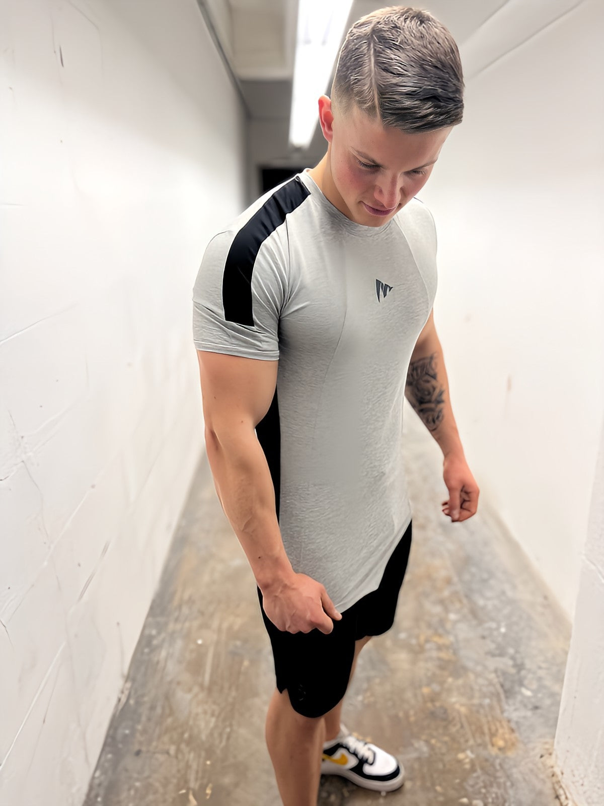 GK Stripes Grau Slimfit